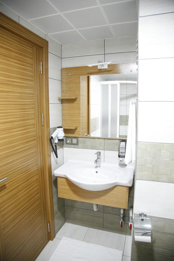 Otel Hatipoglu Duzce Exterior foto